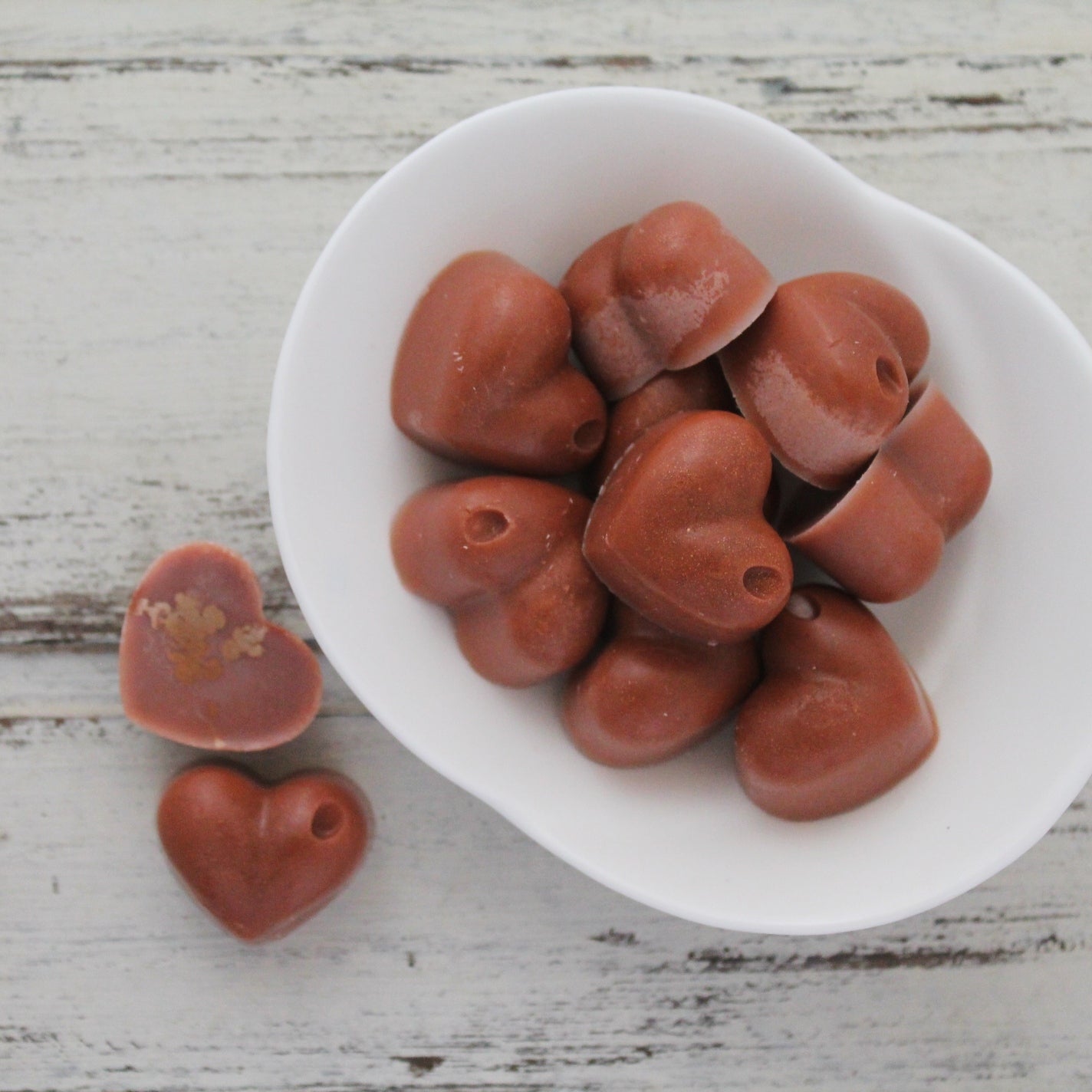 Heart shaped chocolate themed bath melts in white dish